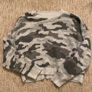 American Eagle camo sweater
